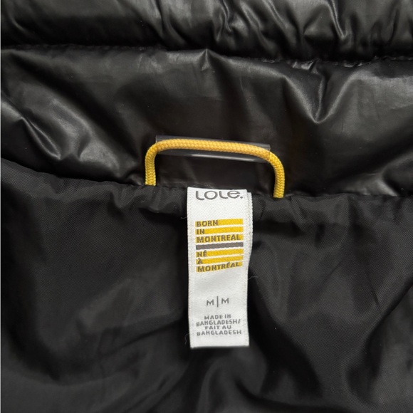 Lole Quilted Grey and Black Hooded Puffer Jacket - Picture 3 of 3